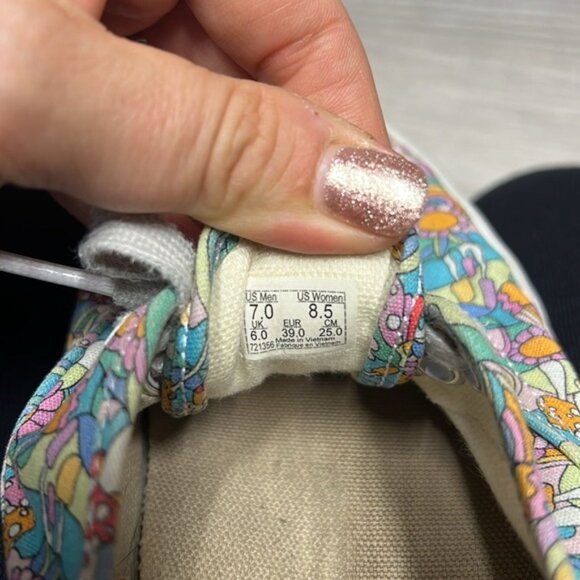 Vans off the Wall flowers & mushrooms unisex Mens size 7 / women’s size 8.5 - Picture 10 of 10